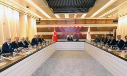 Rektörlük görevine atanan akademisyenlere mazbataları verildi