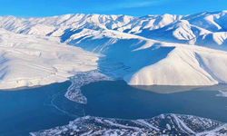 Dilimli Barajı buzla kaplandı