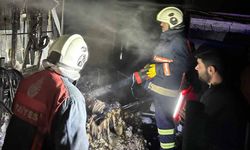 Korkutan ev yangını: 4 çocuk hastaneye kaldırıldı