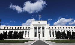 Fed faiz oranını sabit tuttu