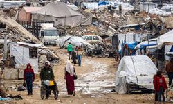 Gazze'de can kaybı 71 bin 551'e yükseldi