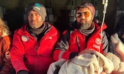 Bahçesaray'da iki hasta helikopterle Van'a sevk edildi