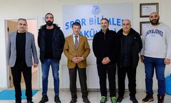 Milletvekili Türkmenoğlu’ndan YYÜ’ye ziyaret