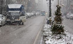 Meteoroloji 5 günlük tahminleri açıkladı! Van’da kar yağışı devam edecek