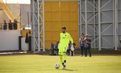 Vansporlu futbolcu Amed Sportif ile anlaştı