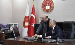 Van Cumhuriyet Başsavcısı Kara, AA'nın "Yılın Kareleri" oylamasına katıldı