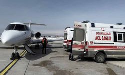 Ambulans uçak hasta bebekler için havalandı