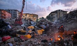 Van YYÜ’lü uzman asrın felaketinin yıl dönümünde konuştu: Toplum hâlâ bu felaketin etkisi altında!