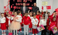 Özalp'ta bayrak haftası etkinliği