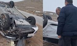 Van'da otomobil takla attı, sürücü kazadan yara almadan kurtuldu