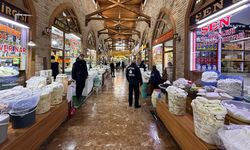 Van Peynirciler Çarşısına kapsamlı denetim