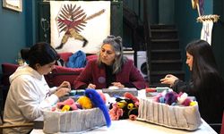 Van'da keçe sanatçısı kadın, sanatını gelecek nesillere aktarıyor