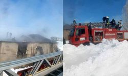 Çaldıran'da ev yangını