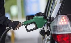 Benzin ve motorine zam geldi