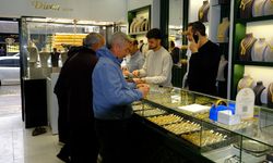 Van’da altına yoğun ilgi!