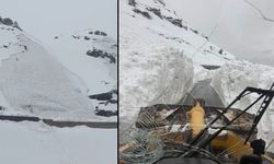 Hakkari’de düşen çığ görüntülendi