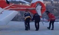 Minik hasta helikopter ambulansla Van'a sevk edildi
