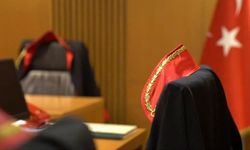 HSK Kararnamesiyle 12 hakim ve savcının görev yeri değişti