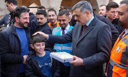 Bakan Çiftçi Vanlılarla bayramlaştı