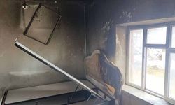 Başkale’de korkutan yangın: 3 çocuk tedavi altına alındı