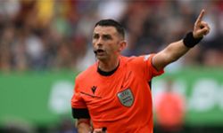 Kosova - Türkiye maçını Michael Oliver yönetecek