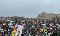 Van’da vatandaşlar nevruz alanında toplanmaya başladı