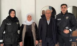 Özalp ilçesinde şehit ailelerine bayram ziyareti