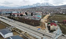 Van Bölge Hastanesi’nin trafik yükü azaltılacak! Yeni yolla çevre yoluna bağlanacak…
