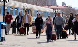 Van turizmi İran krizinden doğrudan etkileniyor