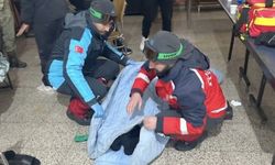 Van'da hipotermi şüphesi olan 2 göçmen kurtarıldı