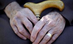 Türkiye'nin yaşlı sayısı 98 ülkenin nüfusundan daha fazla