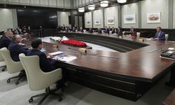 Bakanlardan Van’a geçmiş olsun mesajları