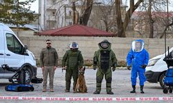 Van’da bomba uzmanları görev başında