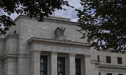 Fed faiz oranını sabit tuttu