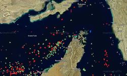 Hürmüz'e ilerleyen gemiler geri döndü