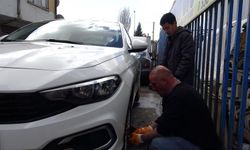 Van'da yaz lastiği mesaisi başladı