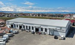 Van’da kapalı semt pazarları hizmete açıldı