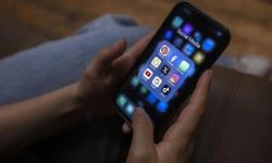 Sosyal medyaya 15 yaş sınırı: TBMM'de kabul edildi