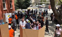 Van'da öğrencilerin hazırladığı projeler fuarda sergilendi