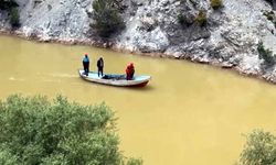 Balık tutarken nehre düştü