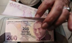 Yaşlı ve engelli aylıkları hesaplara yatırılmaya başlandı