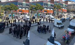 Van’da seyyar satıcılara müdahalede gerginlik yaşandı
