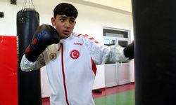 Vanlı milli boksör Kurtay'ın hedefi dünya şampiyonluğu