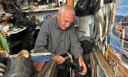 Van'da 2 metrekarelik dükkânda 50 yıllık emek