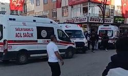 Van'da silahlı ve bıçaklı kavga: 5 yaralı