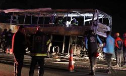 Yolcu otobüsü kazasında acı bilanço: 8 ölü, 33 yaralı!