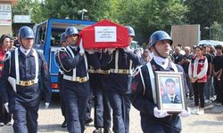 Van'da kaza sonucu şehit olan uzman çavuş son yolculuğuna uğurlandı