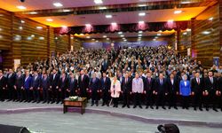 8 ilden AK Parti teşkilatları Van'da buluştu