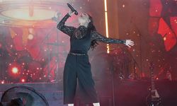 Fatma Turgut Van Kültür Yolu Festivali'nde sahne aldı