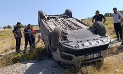 Erciş'te iki aracın karıştığı kazada 4 kişi yaralandı